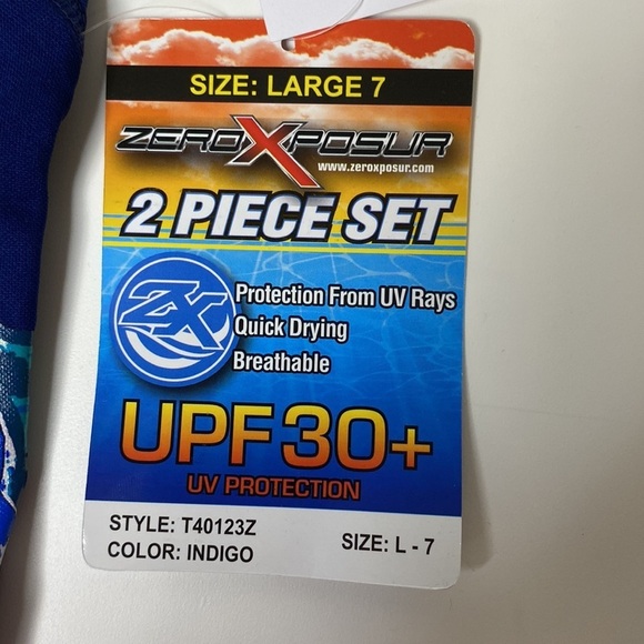 Kohl's Toddler Boy ZeroXposur Dinosaur Rashguard Top & Swim Trunks Set- 2 Pieces - Picture 4 of 9